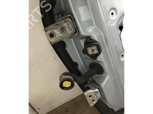 Right front door PEUGEOT 407 (6D_) 2.0 HDi 135 (6DRHRH, 6DRHRE, 6DRHRG, 6DRHRJ) | BP20618449C3 