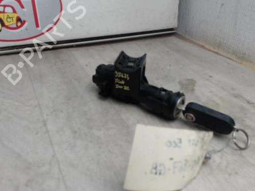 Used Ignition barrel FIAT 500 C (312_) 1.2 (312CXA1A, 312AXA1A) (69 hp) 25799758