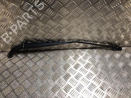 Used Front windshield wiper arm AUDI A3 Sportback (8VA, 8VF) 35 TFSI (150 hp) 31203459