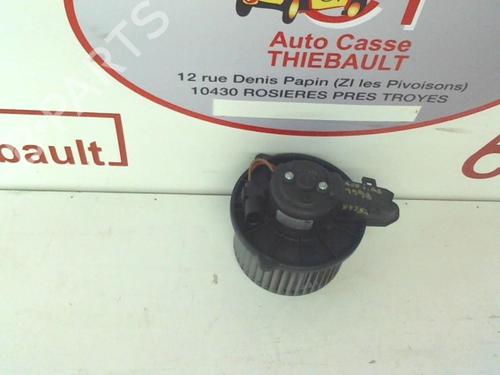 Used Heater blower motor AUDI A6 C5 (4B2, 4B4) 2.5 TDI (150 hp) 31185967