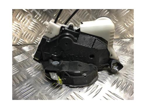 Venstre foran lås TOYOTA YARIS (_P9_) 1.4 D-4D (NLP90_, NLP90R) | BP23036825C98 