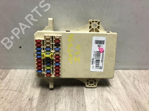 Used Fuse box HYUNDAI i30 (FD) 1.6 CRDi (116 hp) 23034959