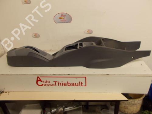 Midtkonsoll SEAT IBIZA IV SC (6J1, 6P5) 1.4 TDI (80 hp) 30702958