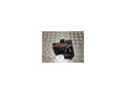 Used Fuse box RENAULT KOLEOS I (HY_) 2.0 dCi (HY0K) (150 hp) 27531215