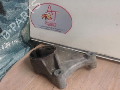 Gearkasseophæng OPEL ZAFIRA / ZAFIRA FAMILY B (A05) 1.9 CDTI (M75) (100 hp) 30673685