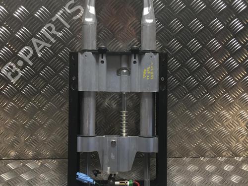 Used Headrest PEUGEOT 307 CC (3B) 2.0 HDi 135 (136 hp) 32452264