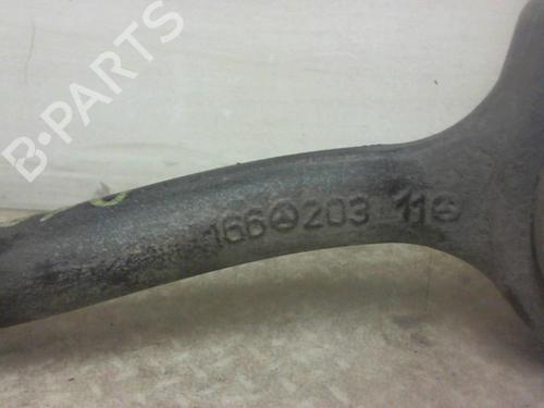 Used Right front suspension arm Right front suspension arm MERCEDES-BENZ CLK (C209) CLK 220 CDI (209.308) (136 hp) 12972600 12972600