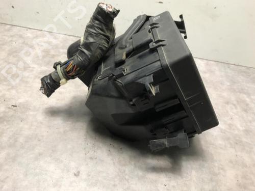 Used Fuse box SUZUKI GRAND VITARA II (JT, TE, TD) 1.9 DDiS All-wheel Drive (JT419, TD44, JB419WD, JB419XD,... (129 hp) 20616851