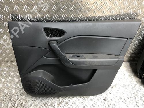 Forra frente direita Forra frente direita RENAULT CAPTUR II (HF_) TCe 130 (HFMF) (131 hp) 36356608 36356608