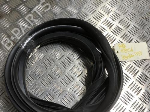Used Rubber door seal HYUNDAI ix35 (LM, EL, ELH) 1.7 CRDi (116 hp) 31196968