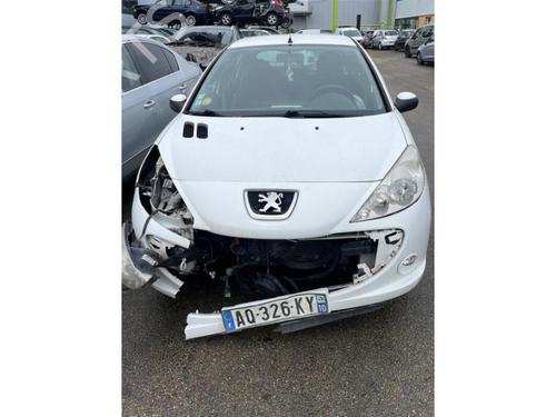 Left taillight PEUGEOT 206+ (2L_, 2M_) 1.4 HDi eco 70 | BP20631625C34 