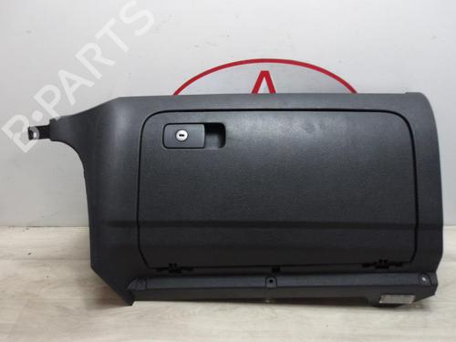 Used Glove box VW GOLF VI (5K1) 1.6 TDI (105 hp) 23067790