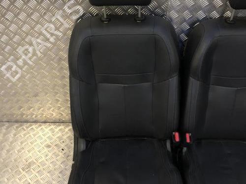 Ensemble sièges NISSAN QASHQAI II (J11, J11_) 1.2 DIG-T | BP30837326C78