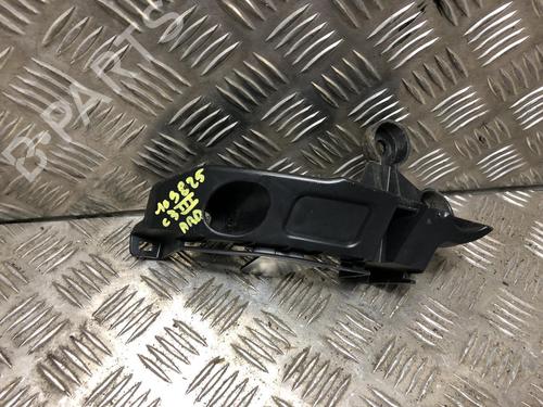 Used Rear bumper bracket CITROËN C3 III (SX) 1.2 VTi 82 (82 hp) 31204114