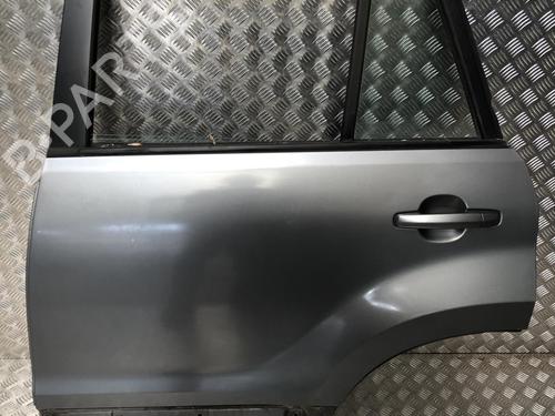 Porte arrière gauche SUZUKI GRAND VITARA II (JT, TE, TD) 1.9 DDiS All-wheel Drive (JT419, TD44, JB419WD, JB419XD,... (129 hp) 31875135