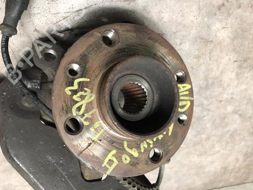 Right front steering knuckle RENAULT TWINGO II (CN0_) 1.5 dCi 90 | BP39023659M26 - Image 2