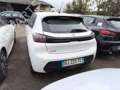 Front right panel PEUGEOT 208 II (UB_, UP_, UW_, UJ_) 1.5 BlueHDI 100 | BP31203266C59