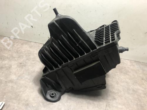 Used Air filter box Air filter box RENAULT MEGANE IV Hatchback (B9A/M/N_) 1.6 dCi 130 (B9A4) (130 hp) 28334676 28334676