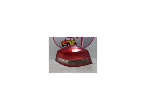 Used Left taillight RENAULT VEL SATIS (BJ0_) 2.0 dCi (BJ03) (150 hp) 20632564