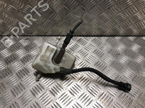 Used Brake fluid reservoir Brake fluid reservoir PEUGEOT 308 II (LB_, LP_, LW_, LH_, L3_) 1.6 BlueHDi 120 (120 hp) 35981793 35981793