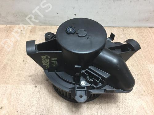 Used Heater blower motor LANCIA MUSA (350_) 1.3 D Multijet (350.AXB11, 350.AXB1A) (70 hp) 15783304