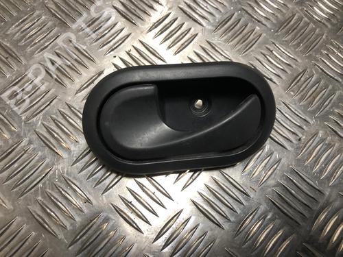 Venstre fortil invendig håndtag DACIA DOKKER MPV (KE_) 1.5 dCi (KEAJ, KEAH) (90 hp) 23429163