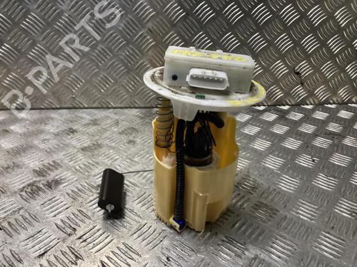 Used Fuel pump Fuel pump DACIA DUSTER (HM_) 1.6 SCe 115 4x4 (HMM1) (115 hp) 33609980 33609980