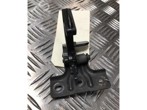 Hood lock PEUGEOT 208 II (UB_, UP_, UW_, UJ_) 1.5 BlueHDI 100 | BP27558178C133 