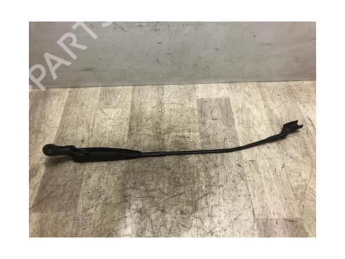 Front windshield wiper arm FIAT 500 (312_) 1.2 (312AXA1A) | BP23109801C143