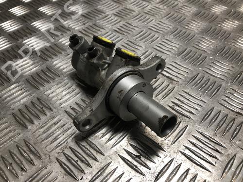 Used Brake master cylinder Brake master cylinder CITROËN BERLINGO Box Body/MPV (B9) 1.6 HDi / BlueHDi 75 (75 hp) 33660853 33660853