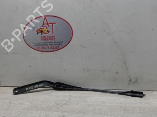 Front windshield wiper arm BMW 1 (E87) 116 i | BP13279508C143 