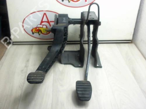 Gaspedaal DACIA SANDERO 1.5 dCi (68 hp) 30781564