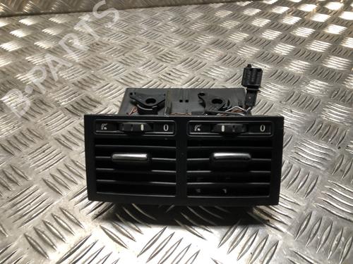 Difusor / Saída de ar VW TOUAREG (7LA, 7L6, 7L7) 2.5 R5 TDI (174 hp) 31202153