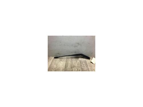 Used Front windshield wiper arm BMW 1 (E87) 118 d (143 hp) 20622944
