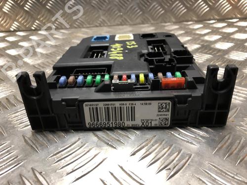 Fuse box DS DS 3 (SA_) 1.6 BlueHDi 100 (SABHY0, SABHYT) | BP38012873E1 - Image 2