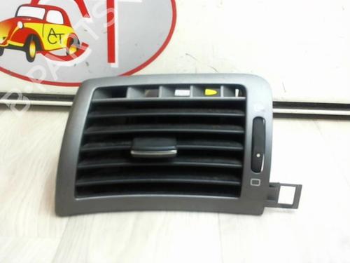 Used Air vent PEUGEOT 407 (6D_) 2.0 HDi 135 (6DRHRH, 6DRHRE, 6DRHRG, 6DRHRJ) (136 hp) 13128252