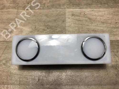 interior-roof-light-vw-touareg-7la-7l6-7l7-2002-2003-2004-2005-2006-2007-2008-2009-2010-2011-2012-2013-23873603 main image