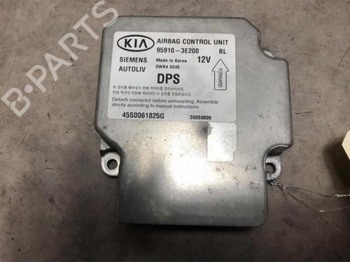 Used ECU airbags KIA SORENTO I (JC) 2.5 CRDi 4WD (140 hp) 25306832