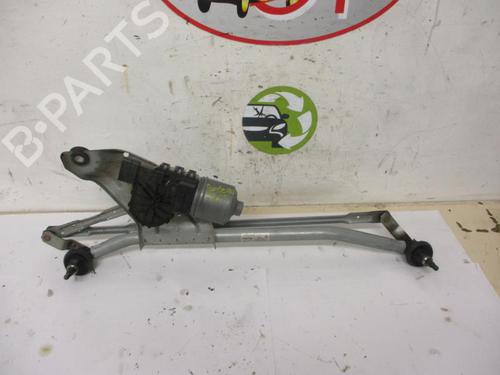 Used Front wiper motor DACIA SANDERO 1.4 MPI LPG (72 hp) 13282777