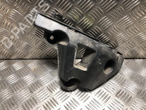 Kofangerbeslag bag Kofangerbeslag bag PEUGEOT 308 SW II (LC_, LJ_, LR_, LX_, L4_) 1.6 BlueHDi 120 (120 hp) 34153673 34153673