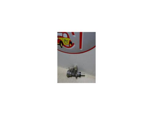 Maître-cylindre FORD FOCUS I (DAW, DBW) 1.6 16V (100 hp) 13277067