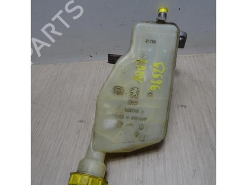 Brake master cylinder PEUGEOT 1007 (KM_) 1.6 16V | BP13277062M77 