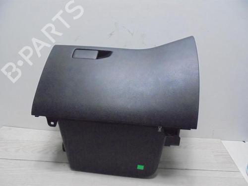 Used Glove box PEUGEOT 308 SW II (LC_, LJ_, LR_, LX_, L4_) 1.2 THP 130 (131 hp) 13226523