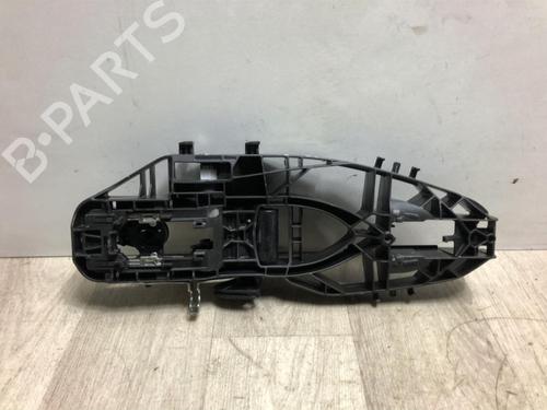 Used Front left exterior door handle FORD FIESTA VII (HJ, HF) 1.5 TDCi (86 hp) 23068430