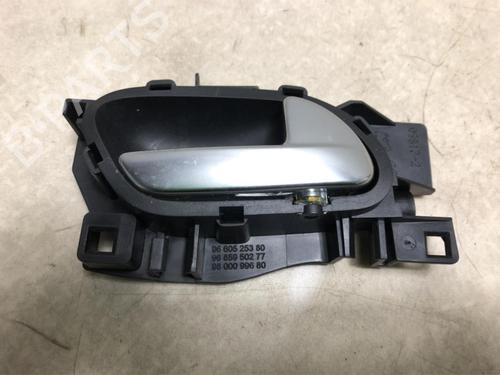 Used Front right interior door handle DS DS 4 / DS 4 CROSSBACK (NX_) 1.6 BlueHDi 100 (99 hp) 20616972