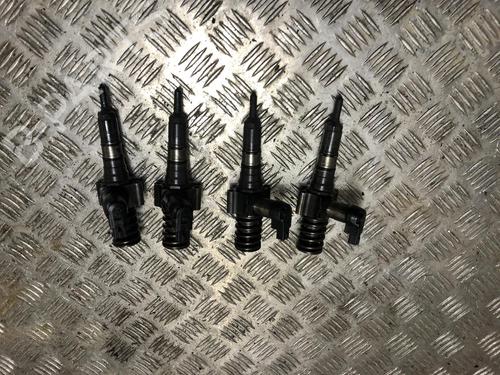 Spreder / Dyse VW PASSAT B6 (3C2) 2.0 TDI 16V (140 hp) 31201994