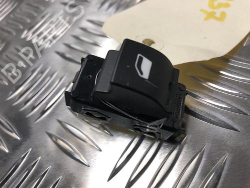 Used Right front window switch CITROËN C3 III (SX) 1.2 THP 110 (SXHNPS, SXHNZT, SXHNZ6) (110 hp) 21197291
