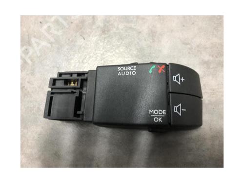 Switch DACIA SANDERO II 1.2 | BP20620832I30 