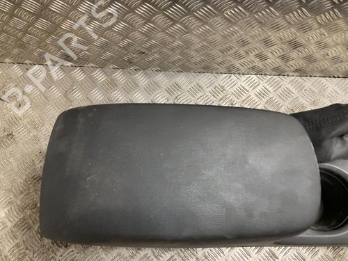 Middle console MAZDA CX-5 (KE, GH) 2.2 D (KE2FW) | BP40623448I22 - Image 3