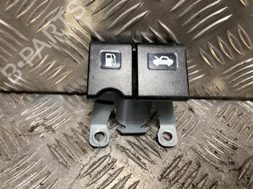 Indvendigt håndtag NISSAN QASHQAI II (J11, J11_) 1.2 DIG-T (115 hp) 31021644